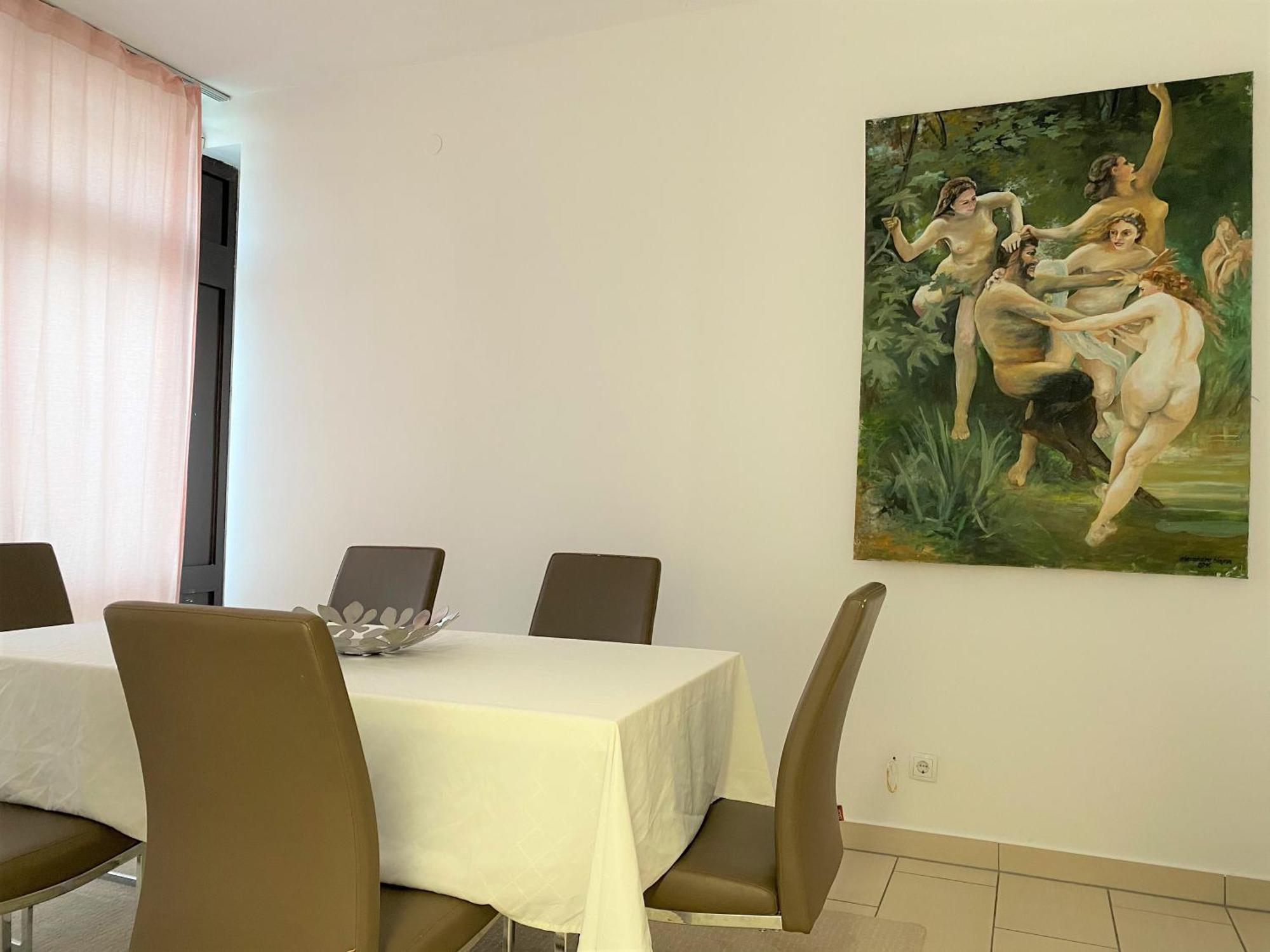 Stadtsuite Mit Sauna In Wiener Neustadt 135 M2 Eksteriør billede
